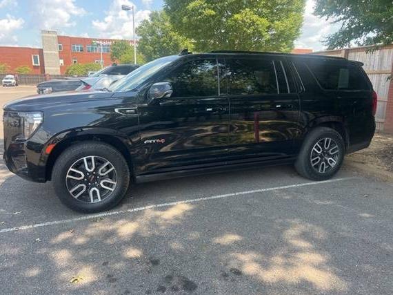 GMC YUKON XL 2023 1GKS2HKD6PR264349 image